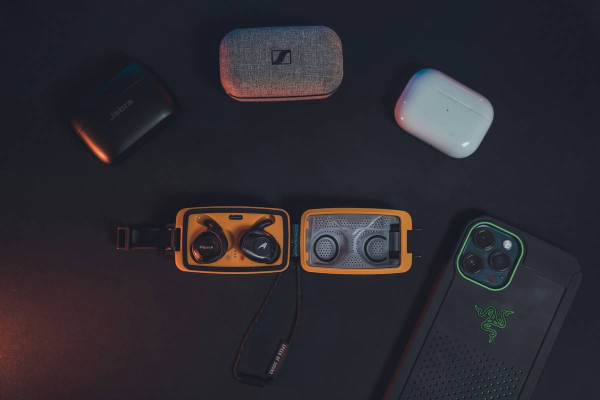 Developer testing motion graphic interactive presentation with VR motion controllers